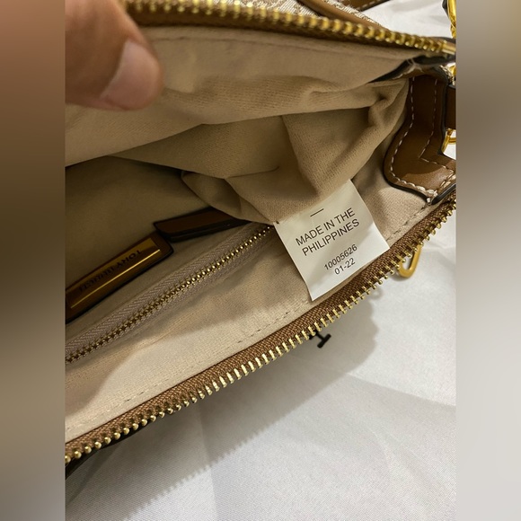 Tory Burch bag - Picture 4 of 7